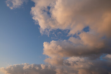 Fototapeta na wymiar オレンジ色の雲