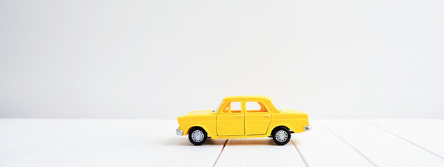 modello in scala giocattolo di automobile tipo berlina - obrazy, fototapety, plakaty