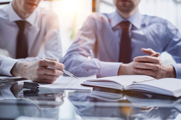 Obraz premium Collaboration, financial advisor and memos, legal advice or work