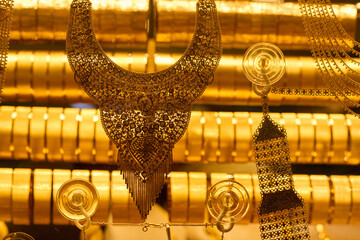 Treasures of Istanbul: A Dazzling Display of Handmade Gold Jewelry