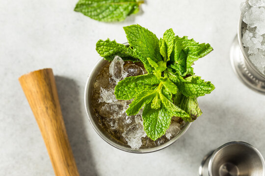 Refreshing Cold Iced Mint Julep Cocktail