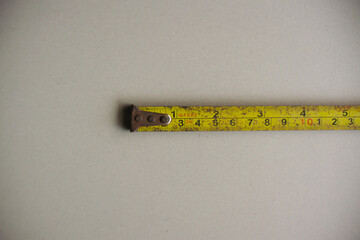 Length measuring tool