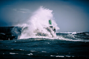 waves crashing on the rocks