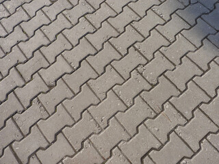 the rough road cover is laid out so that it has its own pattern