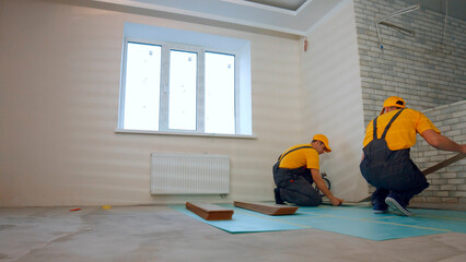 Thermal insulation of the floor in the apartment. Builders insulated floor in a large house.