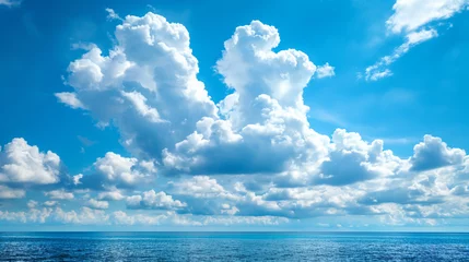 Photo sur Plexiglas Bleu Beautiful view of the sky with beautiful clouds over the sea. Landscapes photography