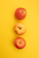 fruit, apple, food, red, isolated, fresh, healthy, ripe, white, sweet, apples, organic, diet, juicy, freshness, delicious, peach, yellow, vegetarian, nature, health, object, eating, fruits, tasty
