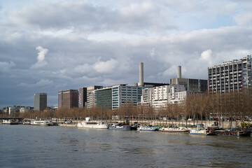 Rives de Seine Quai de La Rapee - Paris