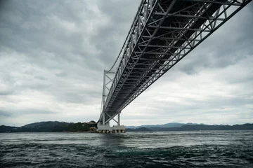 Foto op Plexiglas Helix Bridge 曇りの日の鳴門の渦潮