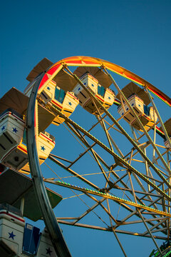 ferris wheel during sunset