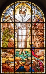 Schilderijen op glas MILAN, ITALY - MARCH 6, 2024: The Transfiguration in the stained glass of the church Chiesa del Redentore by author with the initials G.R. (1933). © Renáta Sedmáková