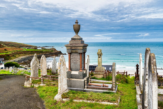 Alter Friedhof in St. Ives oberhalb des Atlantik