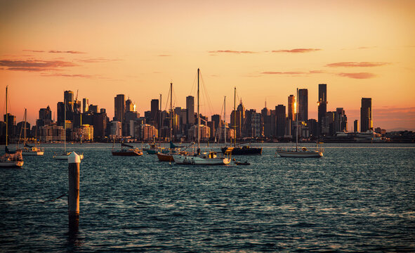 The view of the urban skyline of Melbourne in the dawn from Williamstown
