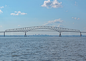 Francis Scott Key Bridge with Baltimore City in Background - Baltimore, Maryland USA
 - obrazy, fototapety, plakaty