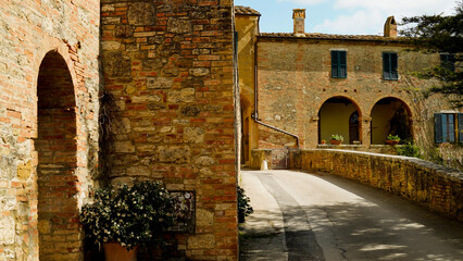 Borgo medievale di Lucignano d'Asso, Val d'Orcia, provincia di Siena. Toscana, Italia