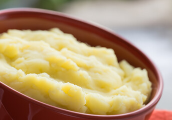 Close up of bowl of mashed potatoes - 770614953