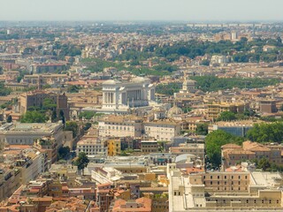 Fototapeta premium Aerial view of the city of Rome on a sunny day