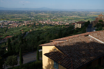 Obraz premium Panoramic view from Cortona, Italy, at summer