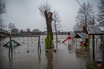 playground under water