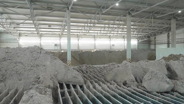 Warehouse of bulk materials