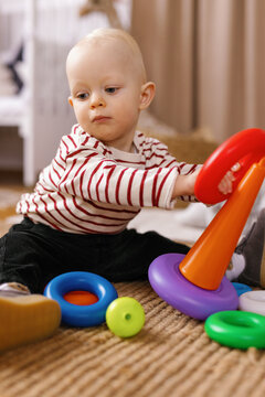 Toddler logic development toys childish moments