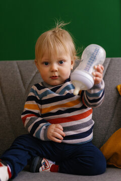 Babyhood meal intake bottle feeding basic need comfort 