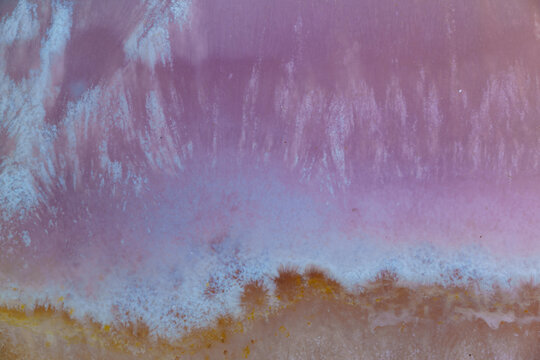 Purple silky and flocculent agate symbiosis of crystal