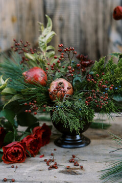 christmas themed floral centerpiece 