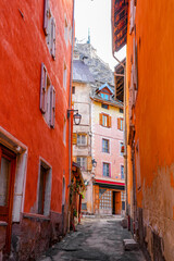 Fototapeta na wymiar Narrow alley in the fortified city of Briançon built by Vauban in the French Alps