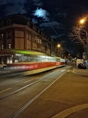 Fototapeta premium Night trams Prague