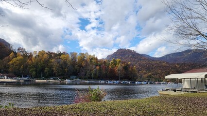 Obraz premium Atardecer tranquilo, lugar para disfrutar.