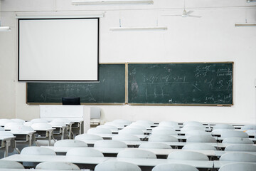 In university classrooms, tables and chairs are neatly arranged