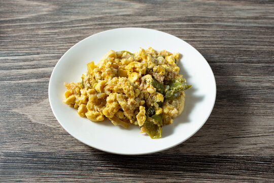 A view of ackee and saltfish.