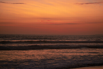 atardecer en la playa 