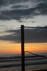atardecer en la playa 