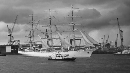 Sailing ship in the port © STANOW HAMBURG