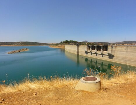 Embalse de Alange, dam in the Extremadura - Spain 