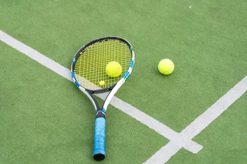 Foto op Plexiglas Tennis Court with ball and racket © Angelov