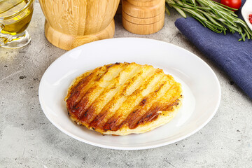Grilled Greek traditional cheese - haloumi