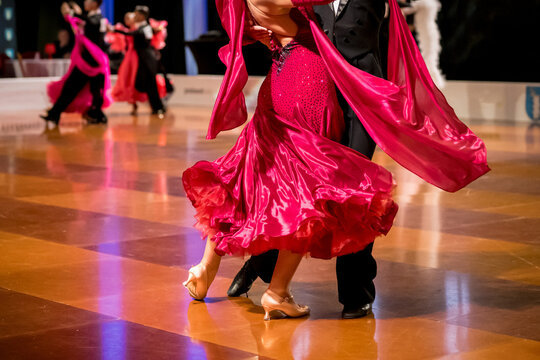 couple dancing standard dance