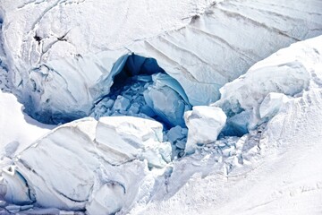 Fototapeta na wymiar Franz Josef glacier in the Southern Alps in New Zealand.