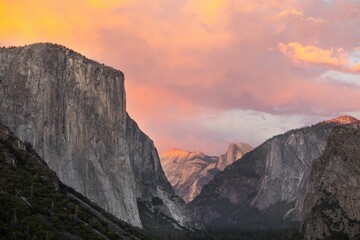 Scenic view of the mountains in Yosemite National Park, California