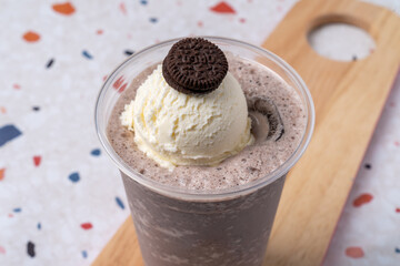 Calua, macchiato, cake, chocolate, whipped cream, castella, lemon, ade, strawberry, Oreo, shake, ice cream, americano, coffee, iced, cafe