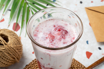 Cafe, strawberry, latte, fruit, acido, cream, vanilla, mocha, croiffle, croissant, waffle, apple, lemon, ade, levin, cookie, matcha, terrine, cake