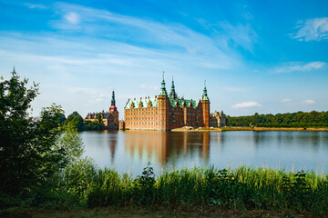 Fototapeta na wymiar View of Frederiksborg castle in Hillerod, Denmark