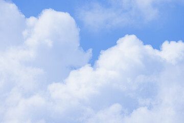 Obraz premium Blue sky with cloud on sunshine day