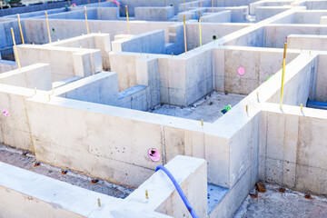 基礎 工事 は 建物 の 耐震性 に直結する 【 住宅建設 の イメージ 】