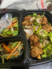 dinner chicken with veggi