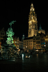 Fototapeta premium christmas tree in the city