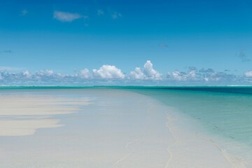 Tropical island inside the Aitutaki lagoon of at Cook Islands © Heike
